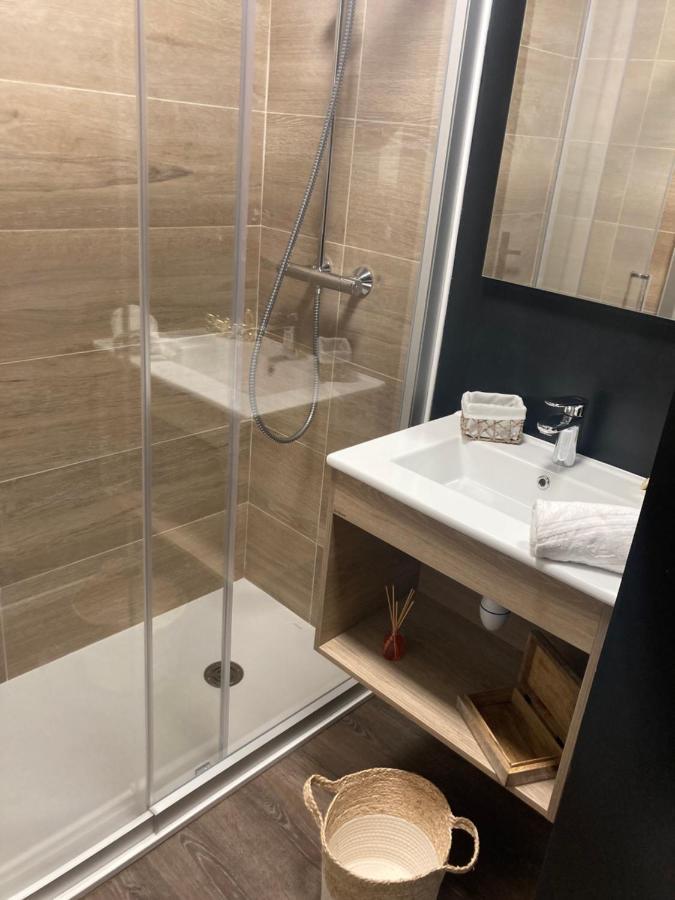Hotel Du Chateau - Beynac Et Cazenac Екстер'єр фото